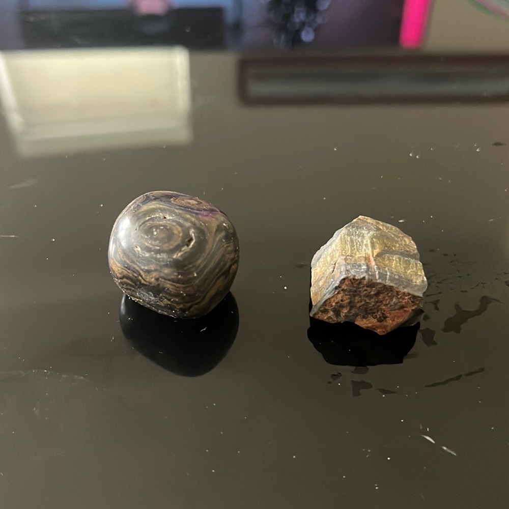 Set of Tigers eye gemstone
